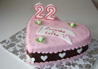 /album/narodeninove-torty/srdce-jpg/